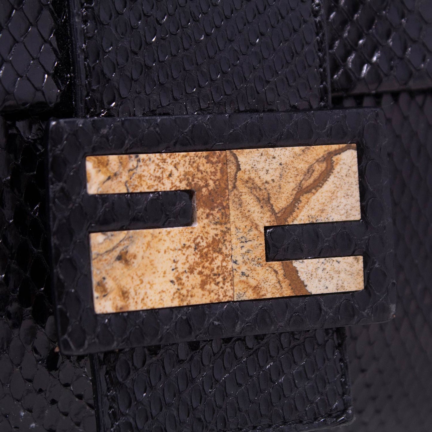 Fendi Baguette Pitone Nera