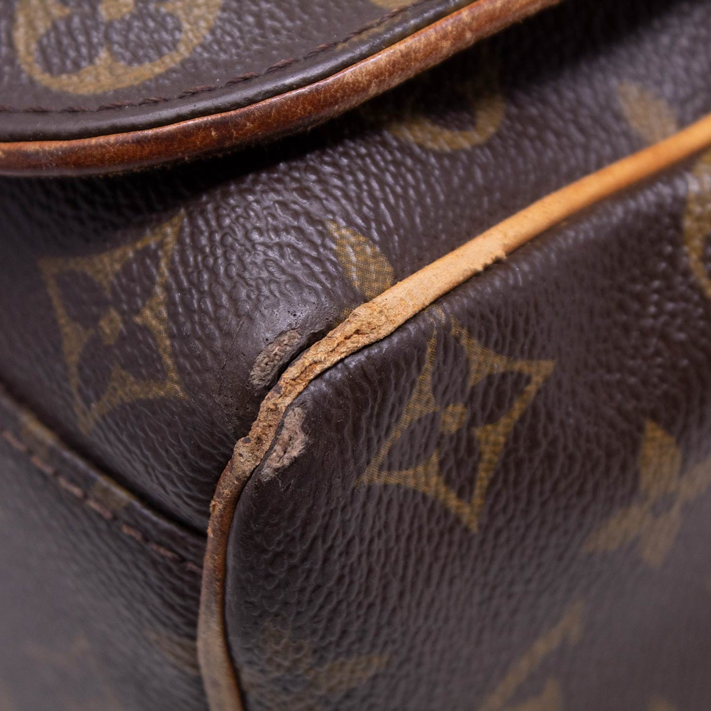 Louis Vuitton Messenger Abbesses Monogram