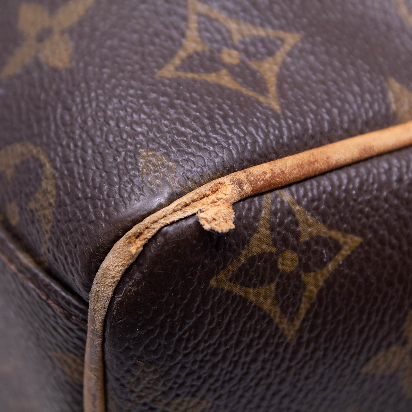 Louis Vuitton Messenger Abbesses Monogram