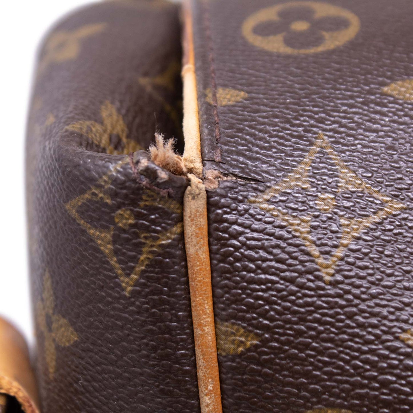 Louis Vuitton Messenger Abbesses Monogram