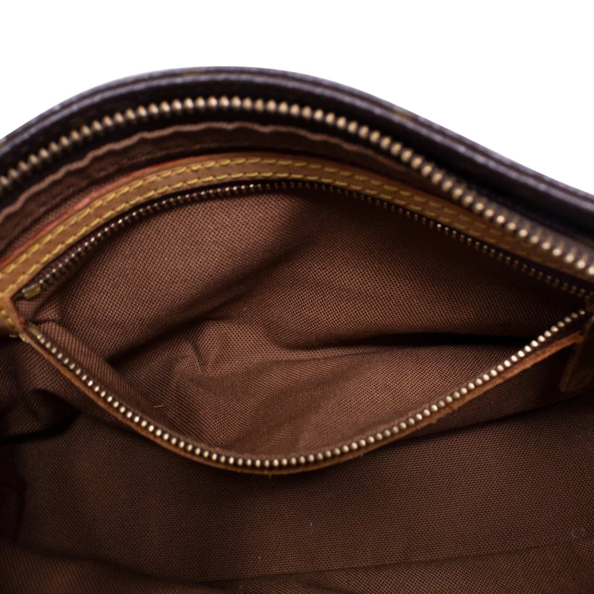 Louis Vuitton Trotteur Monogram