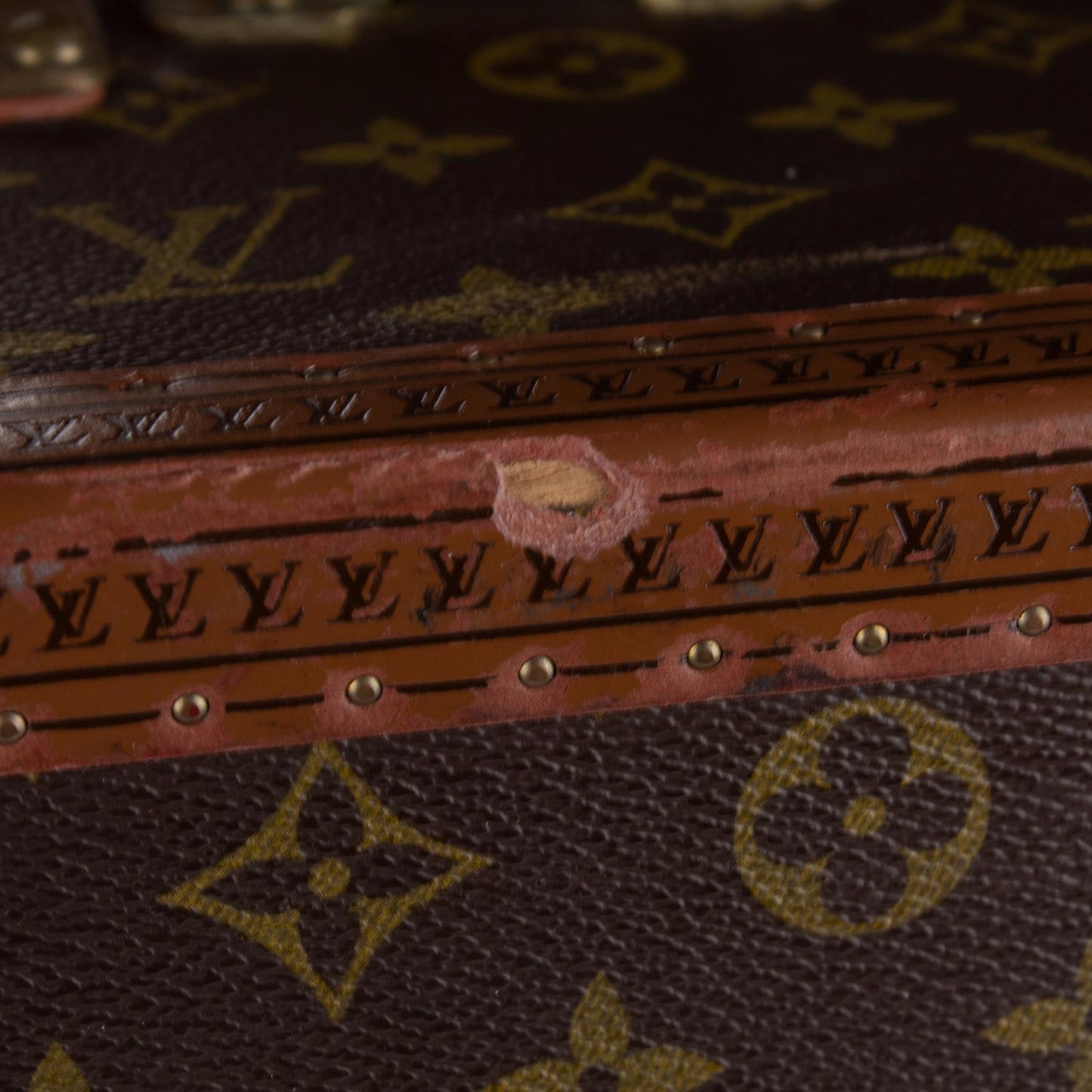Louis Vuitton Suitcase Alzer 70 Monogram Vintage