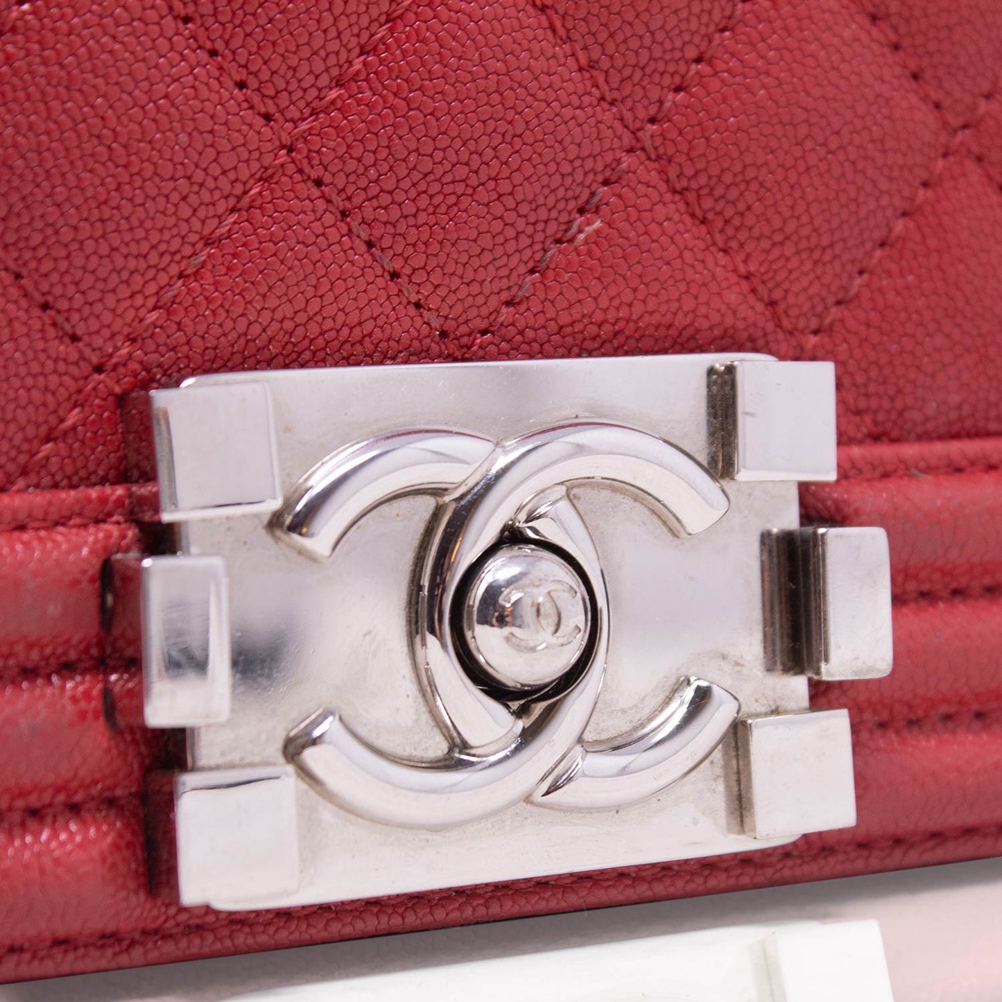 Chanel Boy Red Medium 