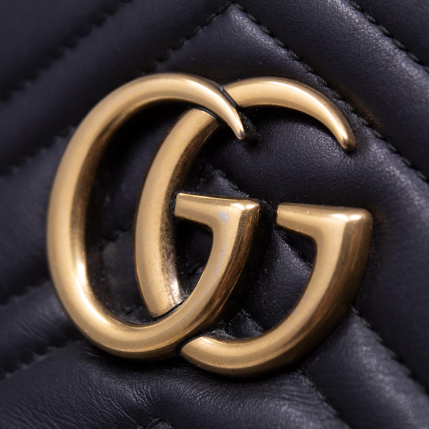 Gucci Bauletto GG shopping Marmont Nera