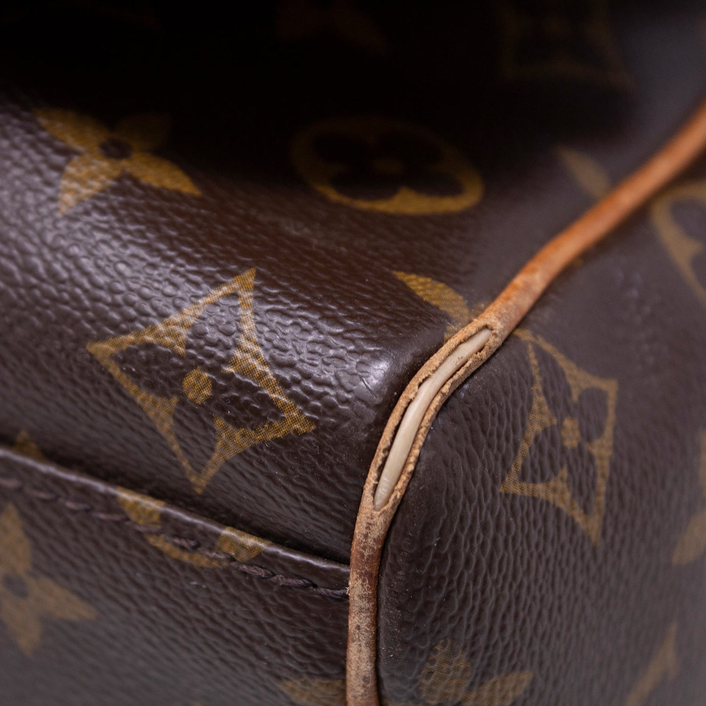 Louis Vuitton Messenger Abbesses Monogram