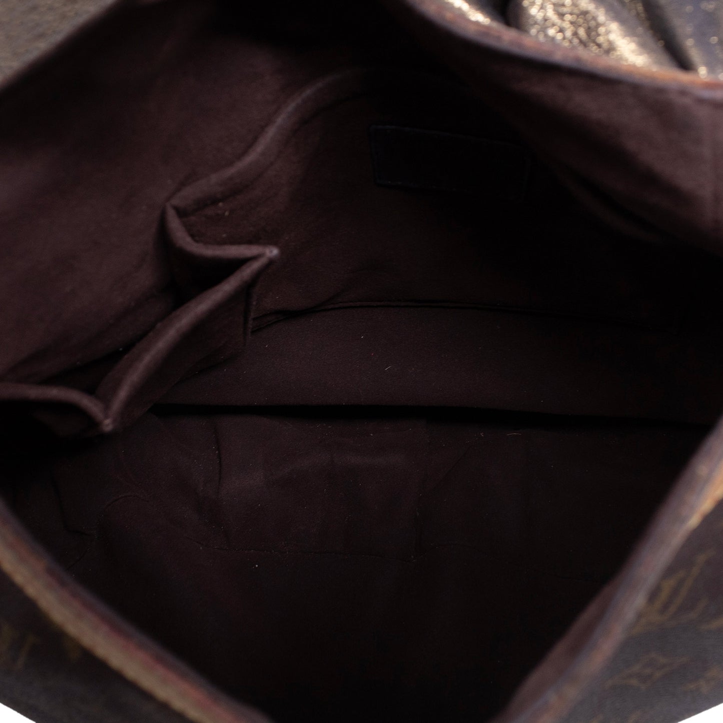 Louis Vuitton Kalahari Gm Monogram