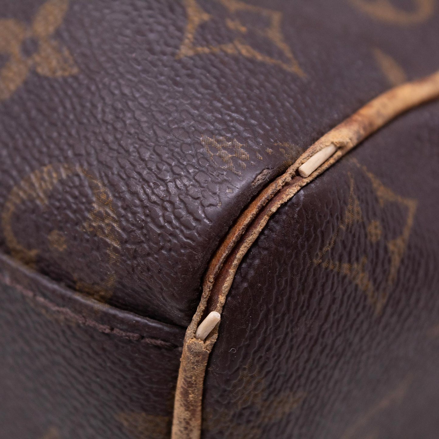 Louis Vuitton Messenger Abbesses Monogram