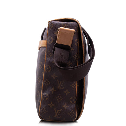 Louis Vuitton Messenger Abbesses Monogram
