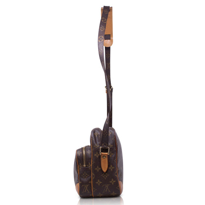 Louis Vuitton Nil Monogram Vintage 