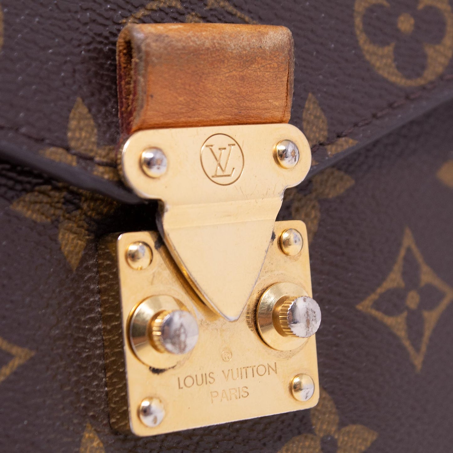 Louis Vuitton Pochette Métis Monogram