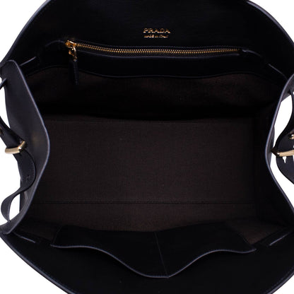 Prada Borsa shopping large pelle con fibbie Nera