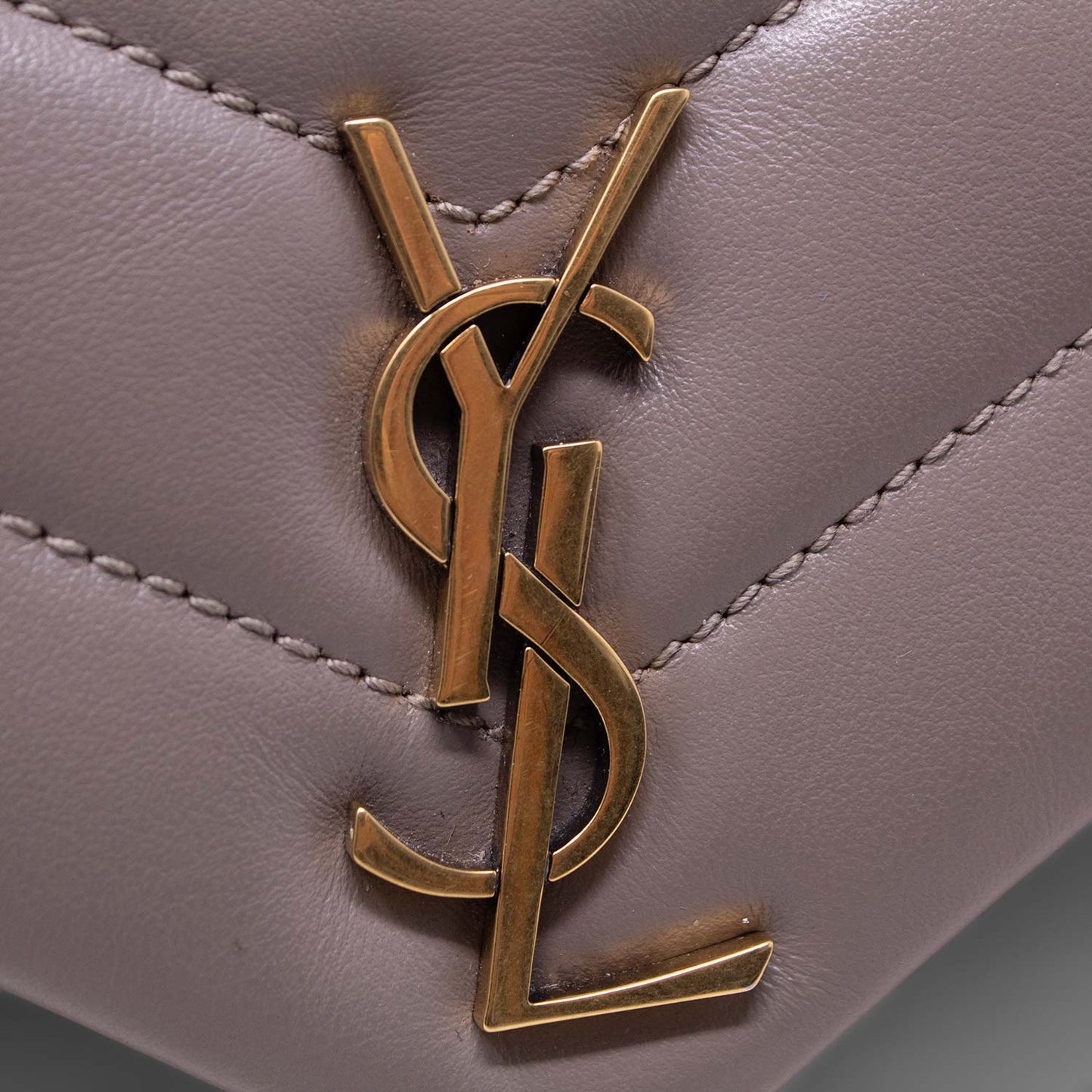 Ysl Loulou Toy Pelle Grigia