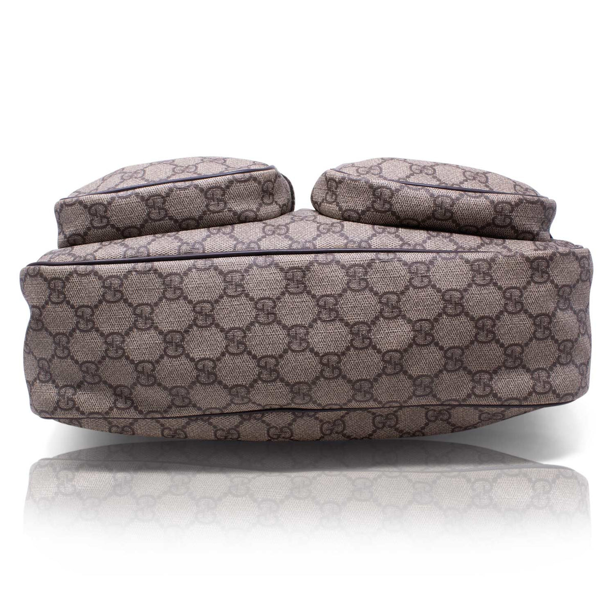 Gucci GG Supreme Messenger