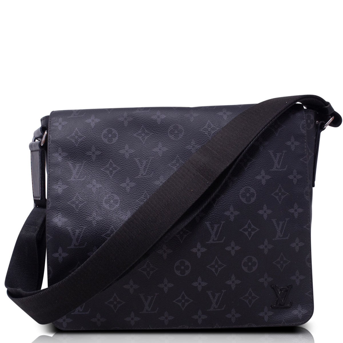 Louis Vuitton District Mm Monogram Eclipse