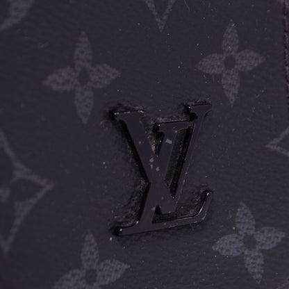 Louis Vuitton District Mm Monogram Eclipse