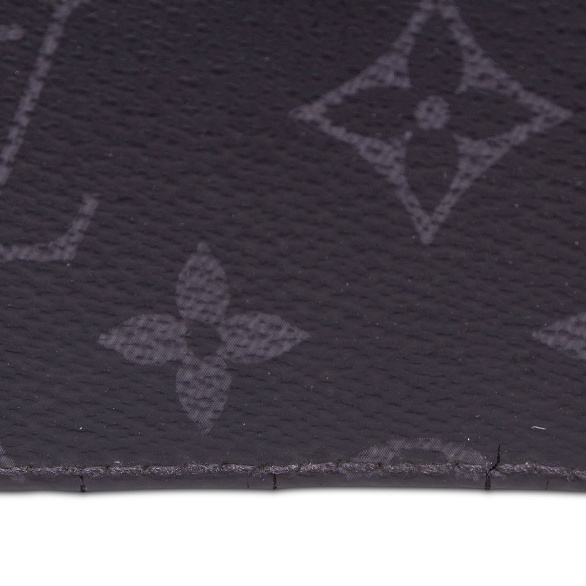 Louis Vuitton District Mm Monogram Eclipse