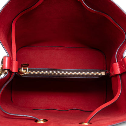 Louis Vuitton Néo Noé Monogram e Rossa