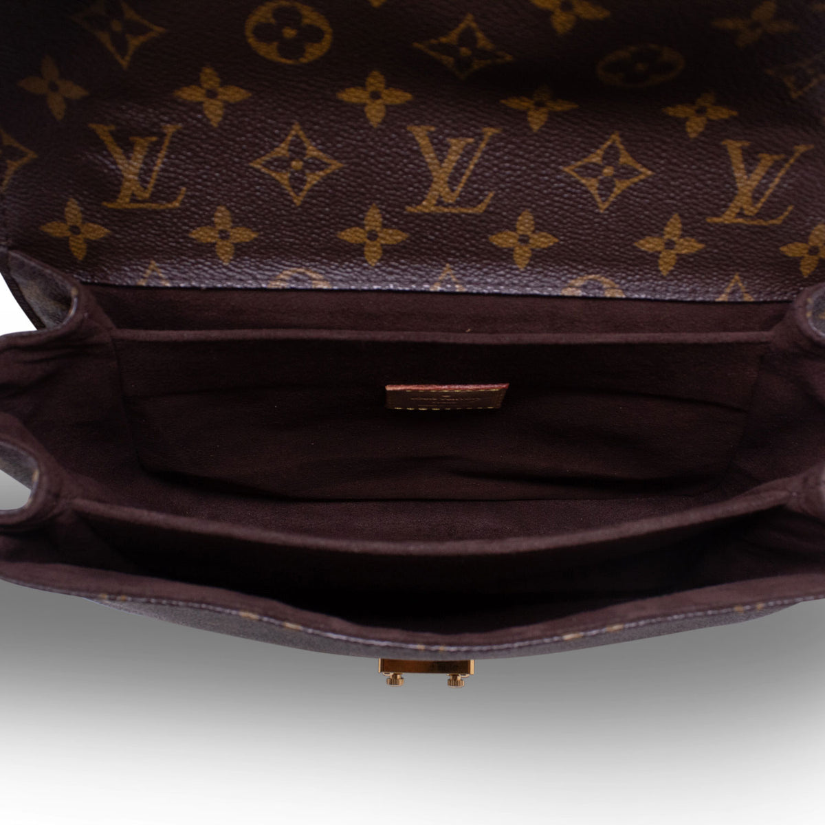 Louis Vuitton Pochette Metis Monogram