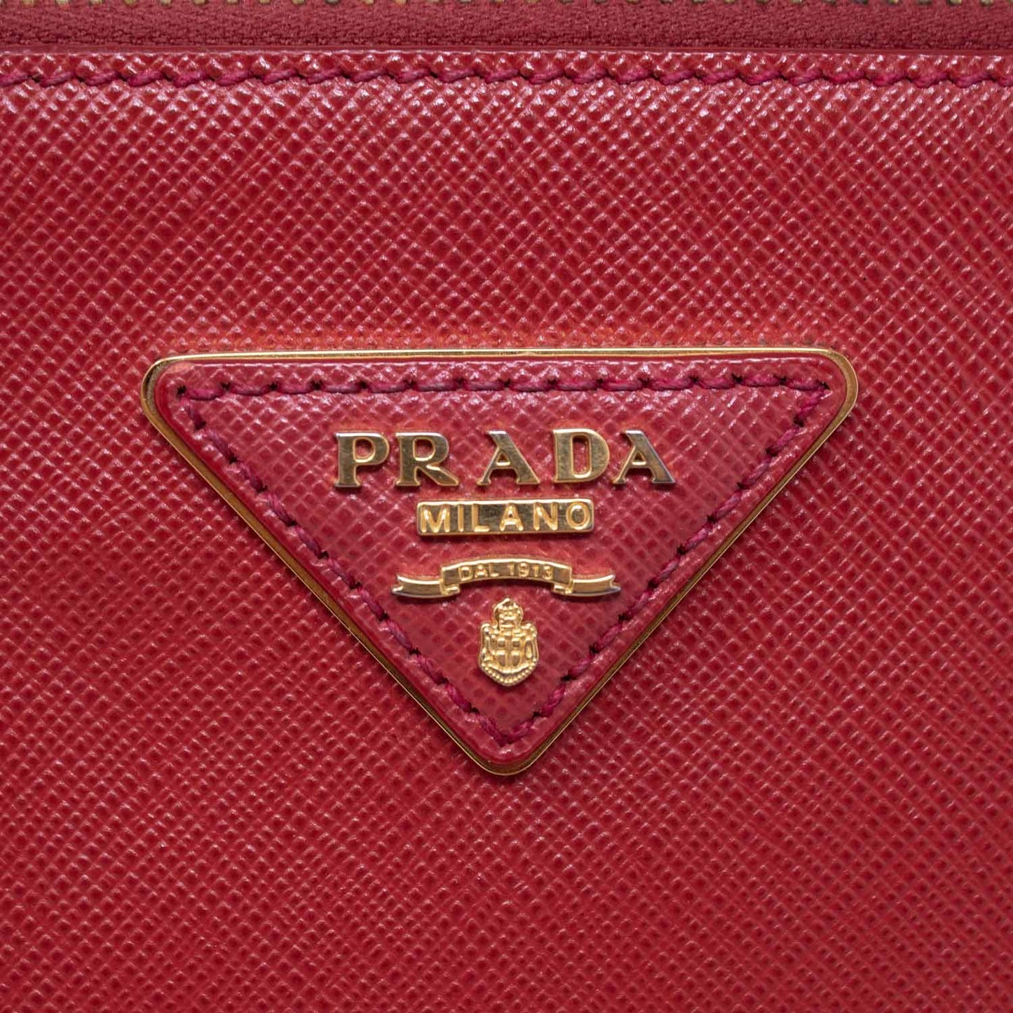 Prada Galleria Media Saffiano Rossa