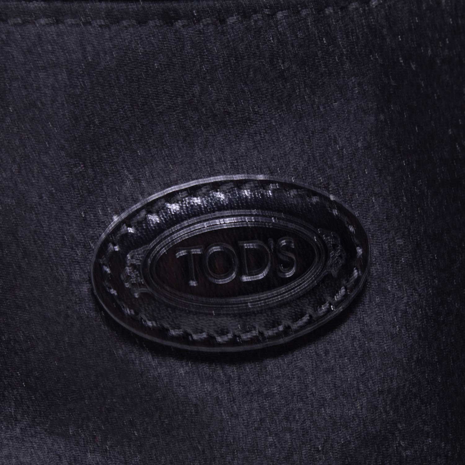 Tod's Flower Black Varnish – Le Chic Vintage